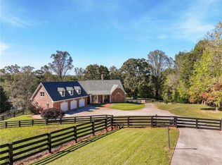 2395 E Cherokee Dr, Woodstock, GA 30188