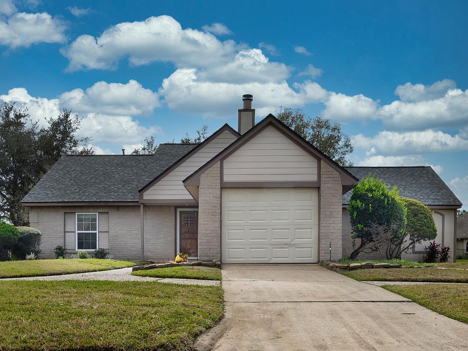 1st image of 714 Flower Field Ct