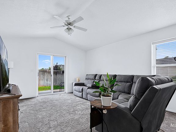 5th image of 3308 Coachman Ct