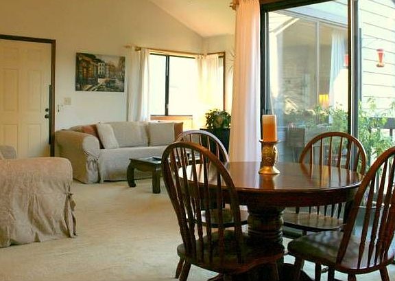 2nd image of 70 Cypress Pl