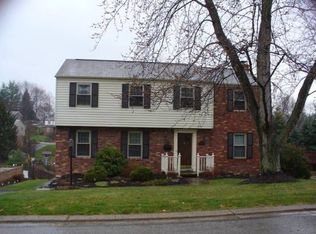 455 Bassett Dr, Bethel Park, PA 15102
