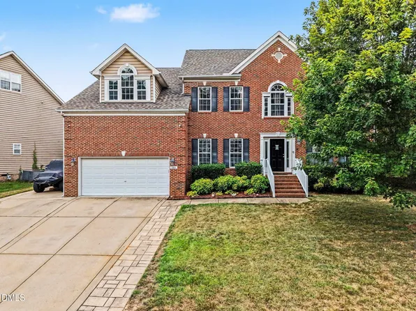 204 Quarryrock Rd, Holly Springs, NC 27540