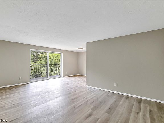 5th image of 10301 Lake Ave APT 427