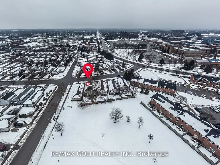 222 Fleming Dr — Photo 4