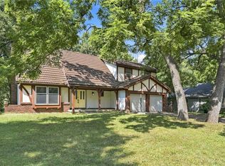 3706 W Colony Sq, Saint Joseph, MO 64506