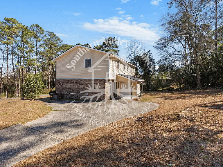 1636 Huntley Ridge Dr — Photo 29