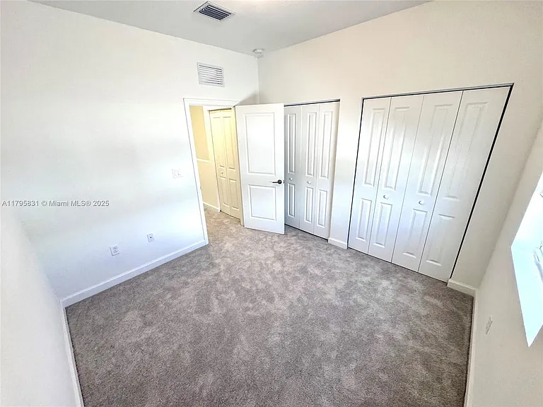 17854 SW 358th St — Photo 7