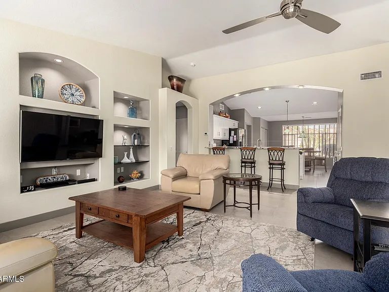 9637 E Sundune Dr — Photo 10