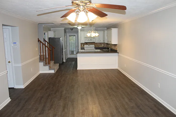 620 Goodale Ln — Photo 42