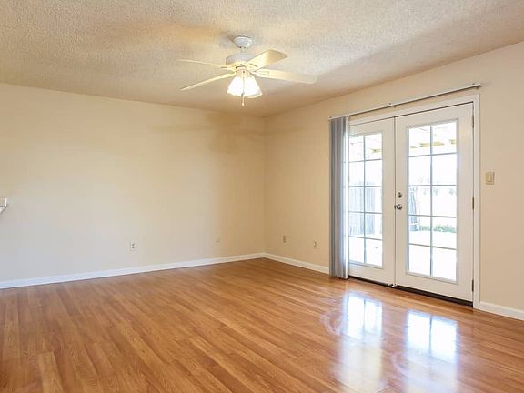 3rd image of 7787 Laramore Way