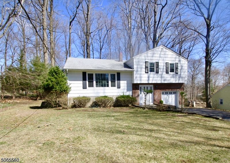 546 Helena Ave, Wyckoff, NJ 07481 Zillow