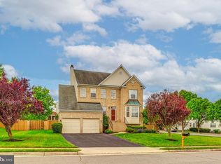 602 Bluff Ct NE, Leesburg, VA 20176