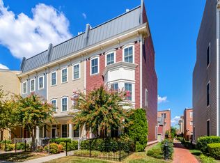 716 Annie Rose Ave, Alexandria, VA 22301