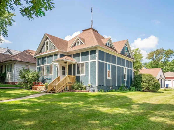 402 Madison St, Remsen, IA 51050