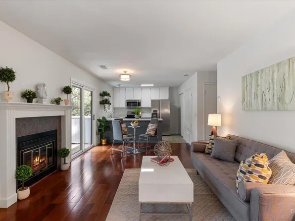 37 Hector Ln, Novato, CA 94949