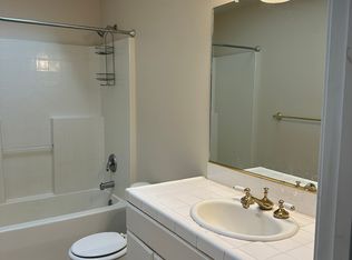 14 E Green Valley Rd, Oak Harbor, WA 98277