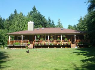 7593 Jewett Rd, Clinton, WA 98236