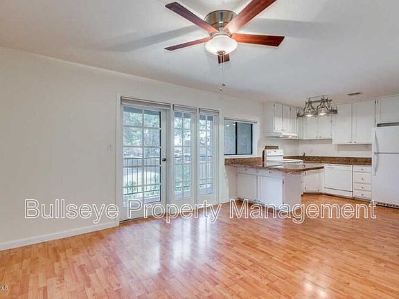 3rd image of 18811 N 19th Ave APT 2001