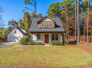 570 Clark St, Southern Pines, NC 28387