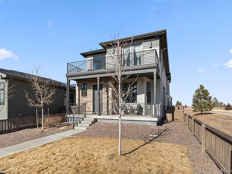 6058 N Perth St — Photo 2