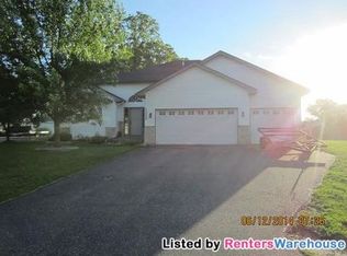 25904 15th St W, Zimmerman, MN 55398