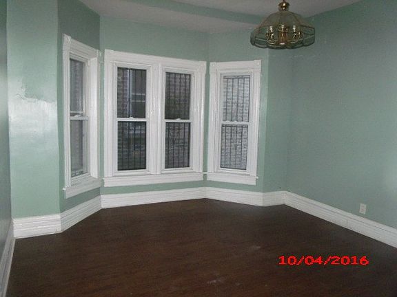 4th image of 6323 S Saint Lawrence Ave