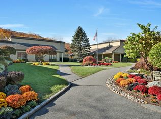 48 Heritage Hls #B, Somers, NY 10589