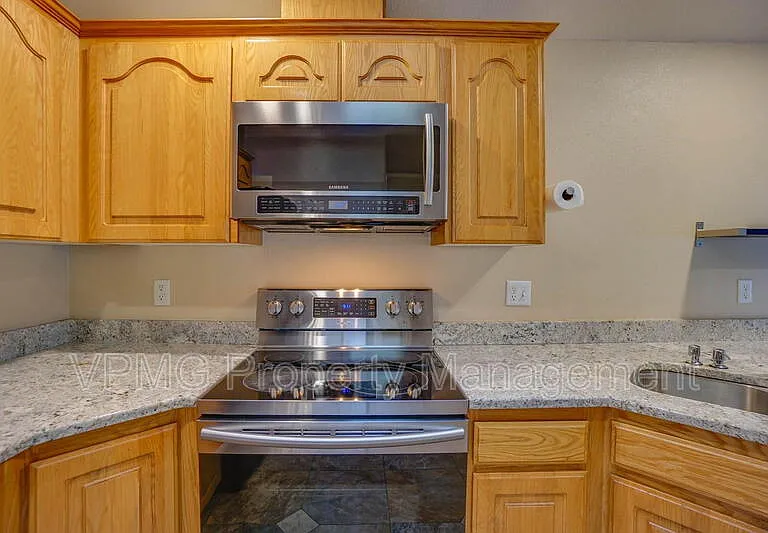 8620 NE 90th Pl — Photo 12