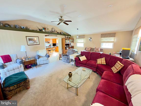 5th image of 2548 Nashua Rd