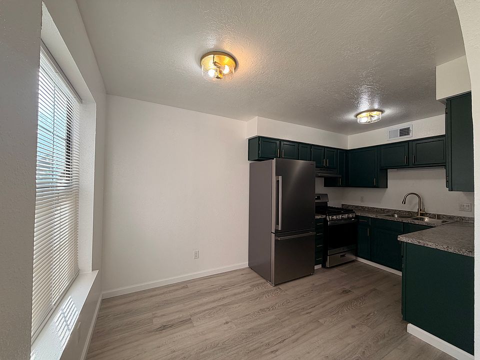 1st image of 1021 Coal Ave SW APT 13