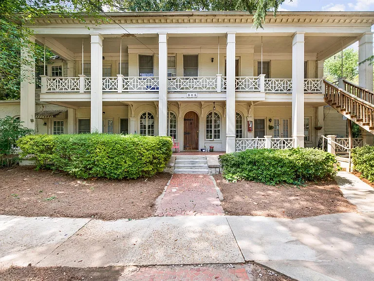 205 Ponce De Leon Ct — Photo 1