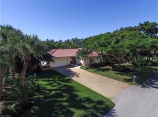 521 Lighthouse Way, Sanibel, FL 33957