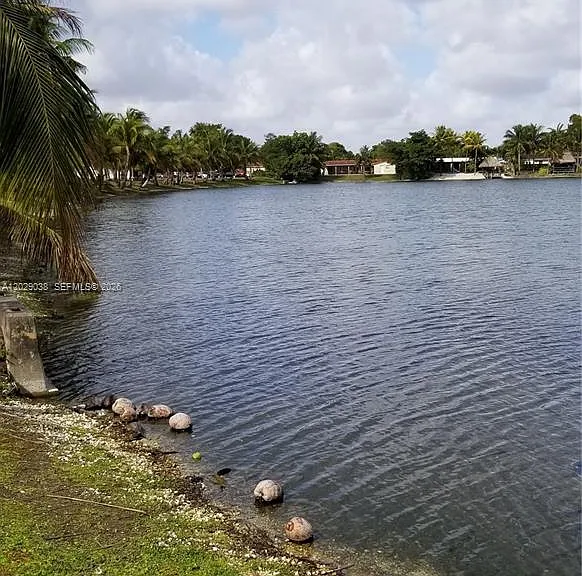 14201 N Kendall Dr #212-D — Photo 42