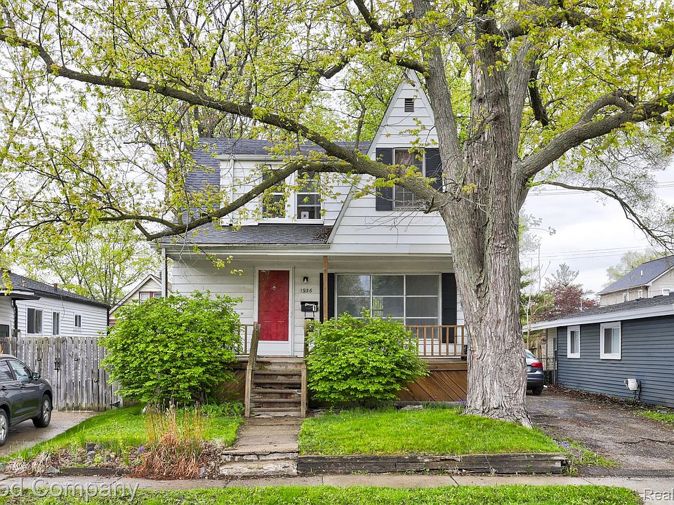 1st image of 1936 Farrow St