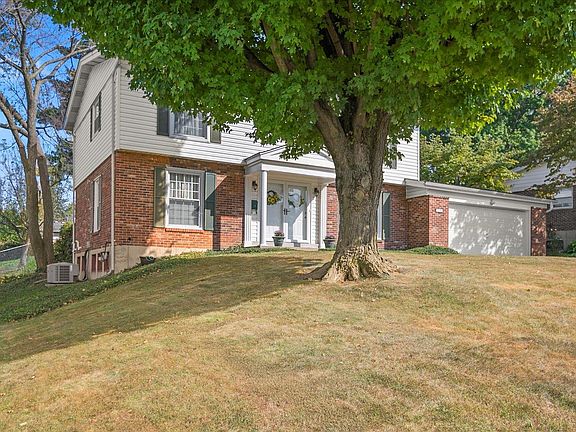 2nd image of 670 Saddle Dr