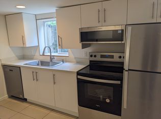 3028 NW 56th St #B, Seattle, WA 98107