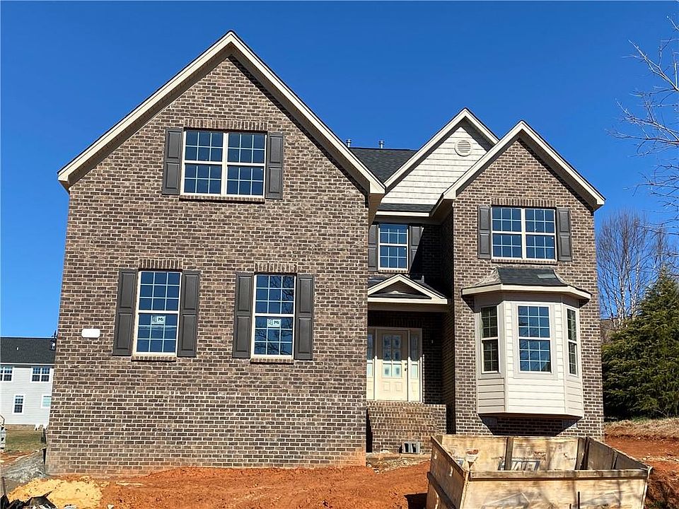 1st image of 4311 Bonnie Loch Dr