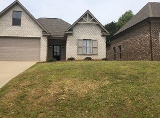107 Clermont Ct, Tupelo, MS 38801