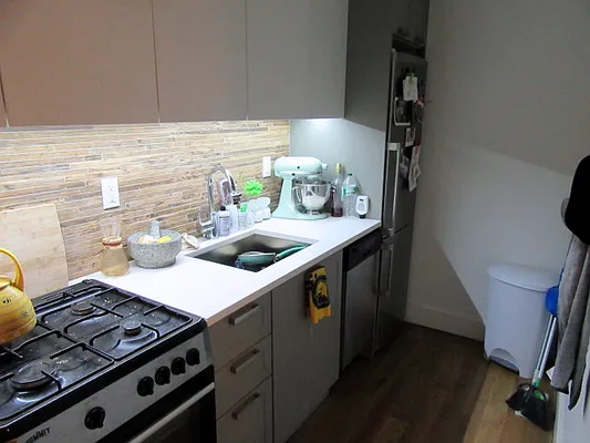 Rented by GFI Realty Services LLC | media 33