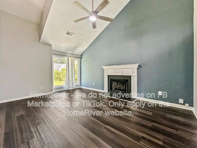 11876 Plantation Pkwy — Photo 7