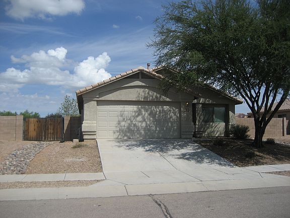 3rd image of 6352 W Desert Laurel Ln
