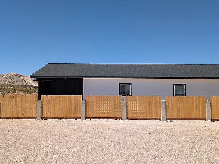 1650 W Center St #8 — Photo 8