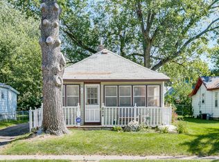 824 Iroquois Ave, Saint Paul, MN 55119