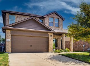 753 Rutherford Dr, Crowley, TX 76036