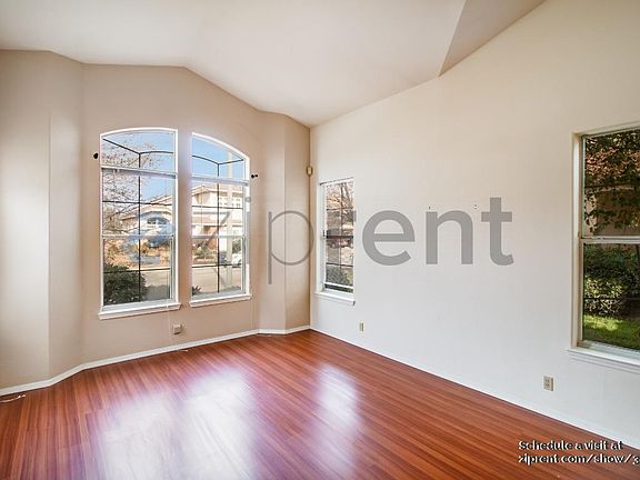 4th image of 1812 Dawnridge Ct