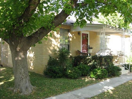1st image of 500 Josephine St