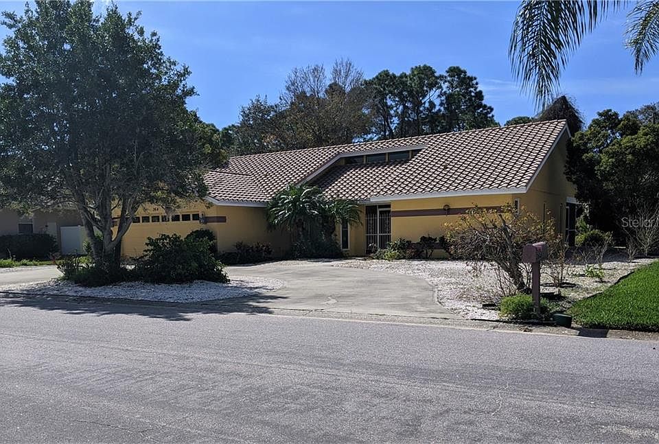 1st image of 364 Eden Dr