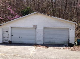 39 Yancy Rd, Monticello, KY 42633