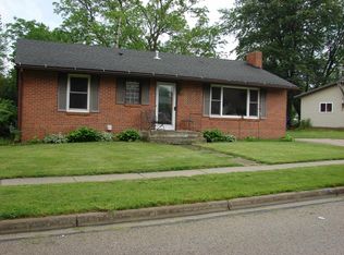 104 Grove St, Ridgeway, WI 53582