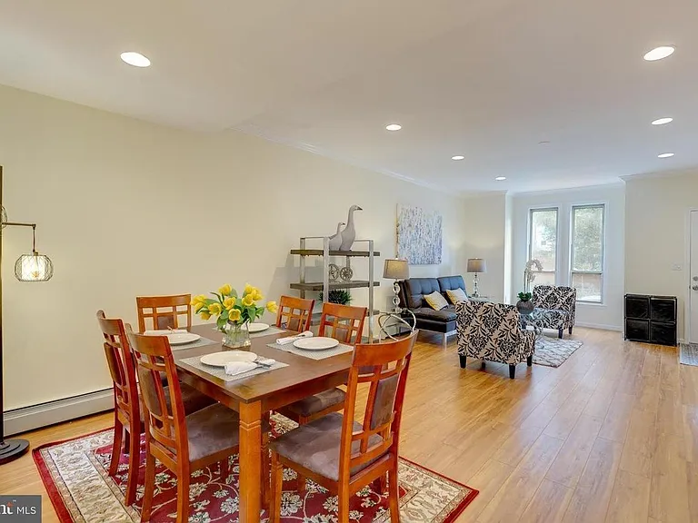 1102 Trinidad Ave NE — Photo 11